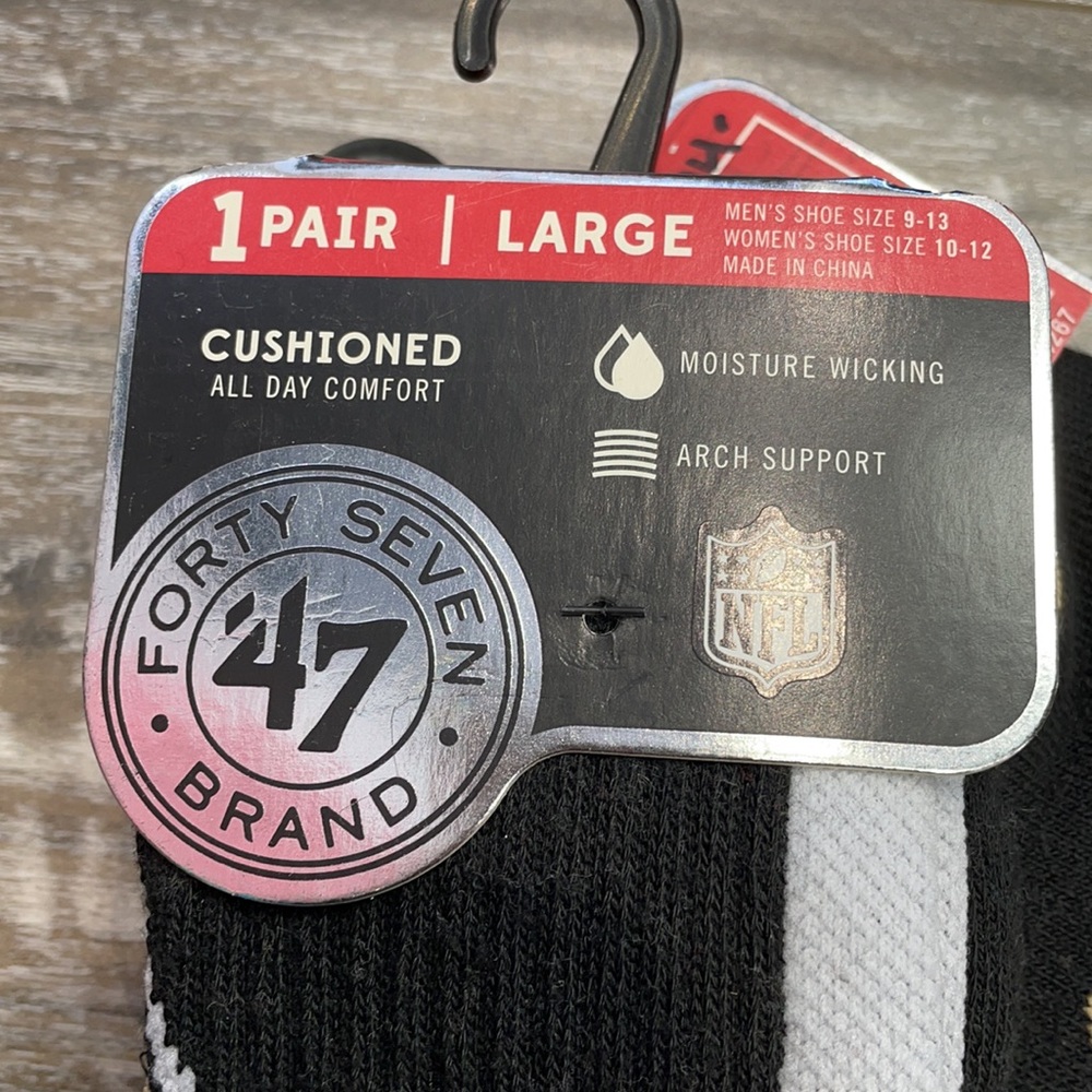 Saints Socks - Picture 4 of 6